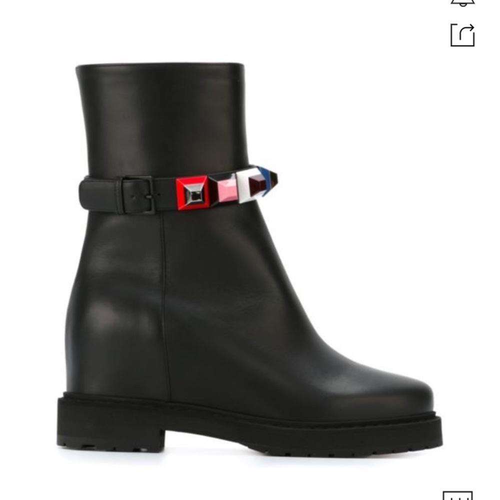 Fendi Wedge Boots - 8